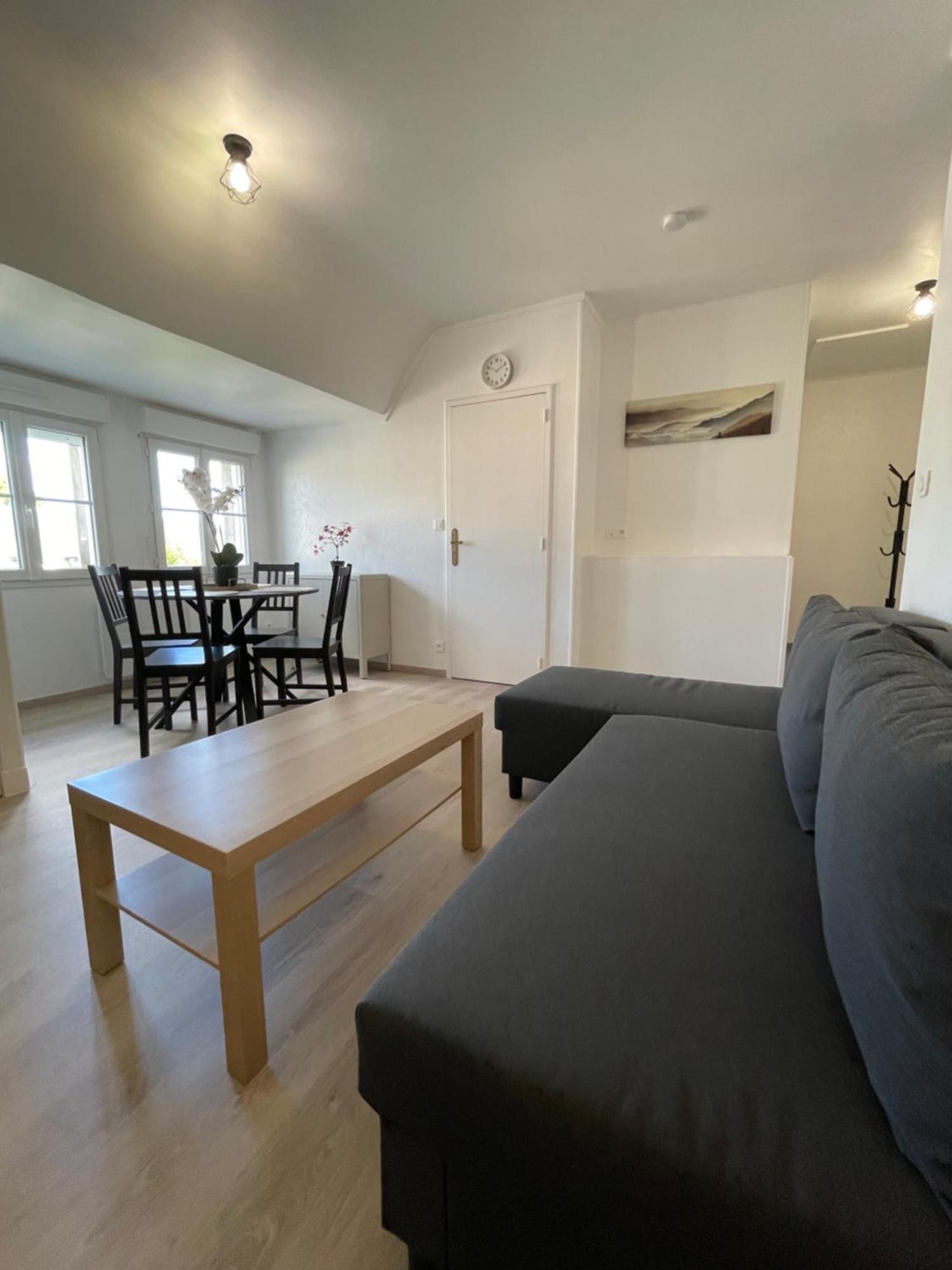 Appartement Renove Tout Equipe, Centre Ville, Proche De La Gare Et Commerce Flers  Exteriör bild