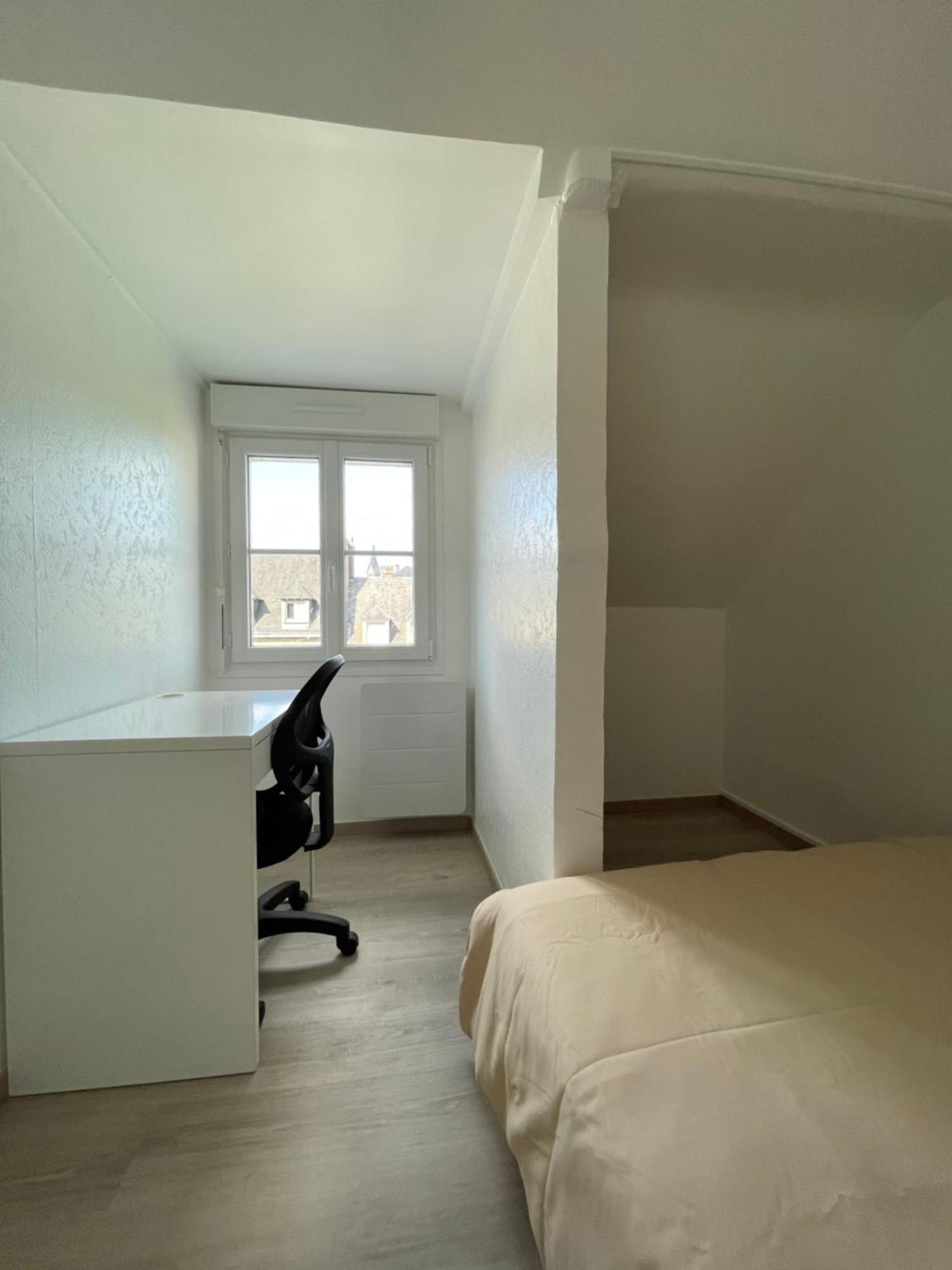 Appartement Renove Tout Equipe, Centre Ville, Proche De La Gare Et Commerce Flers  Exteriör bild